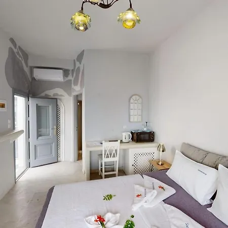 Charming Santorini 1 Bedroom Deluxe Wonderful Caldera Sea Views Close To City Centre 산토리니